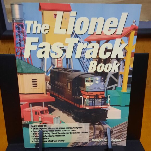 Lionel Vintage Catalogs, 1972 - 1977 & FasTrack 2006 - Picture 8 of 8